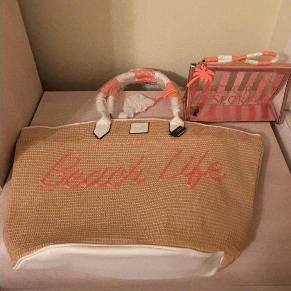 Sale New Victoria’s Secret Straw Beach Tote & Rope Handles, & Palm Tree Wristlet